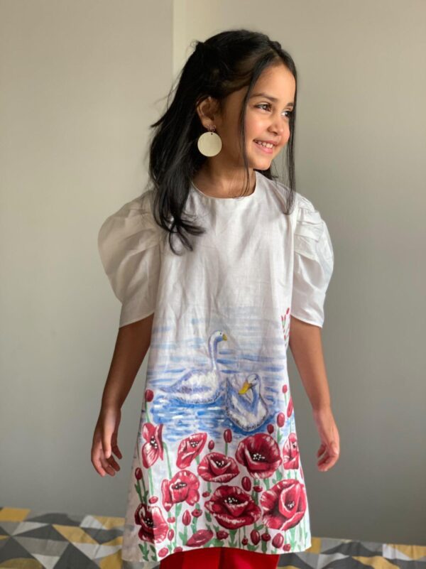 Baby-girl-Summer-Cotton-Two-Piece-Pakistani-White-and-Pink-Dress-Latest-New-Hand-Painted-Style-Beautiful-Eid-Special-Casual-Design-Birthday-Party-Formal-Fancy-Dress-Punjabi-Shalwar-Kameez